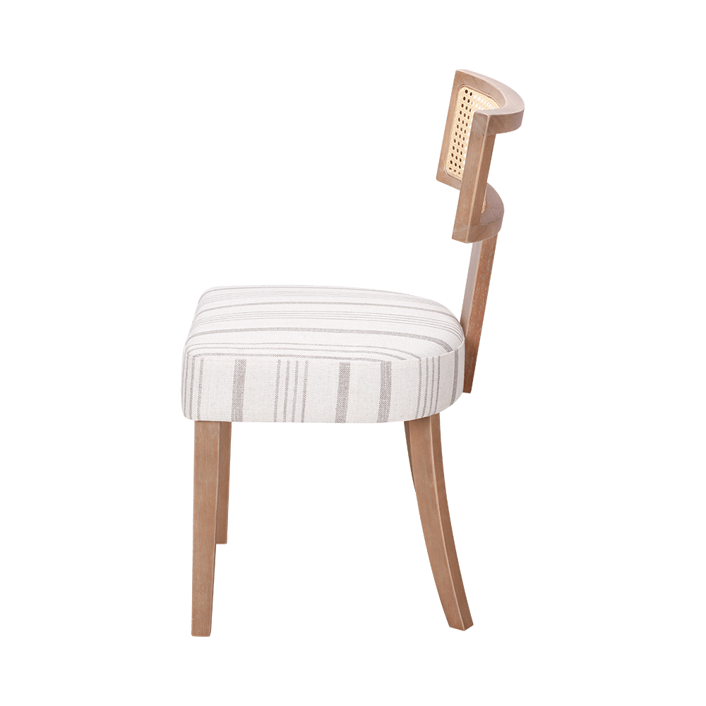 Kumipuun sienen tyynyn ruokasali